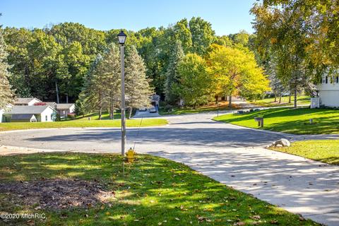 6030 Buttonwood Ct SE, Ada, MI 49301 photo 7