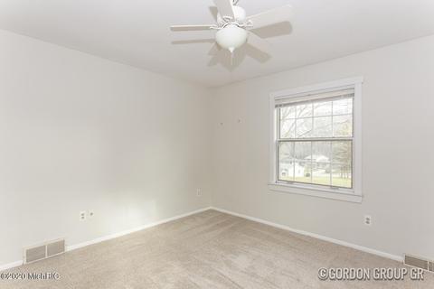 6030 Buttonwood Ct SE, Ada, MI 49301 photo 34