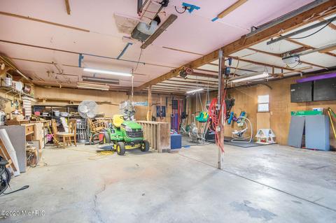 671 W Bridge St, Plainwell, MI 49080 photo 37