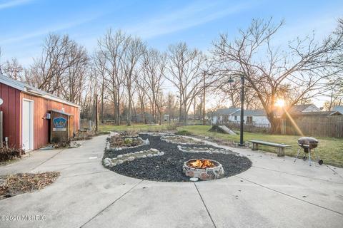 671 W Bridge St, Plainwell, MI 49080 photo 30