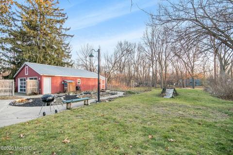 671 W Bridge St, Plainwell, MI 49080 photo 31