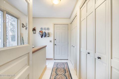 671 W Bridge St, Plainwell, MI 49080 photo 16