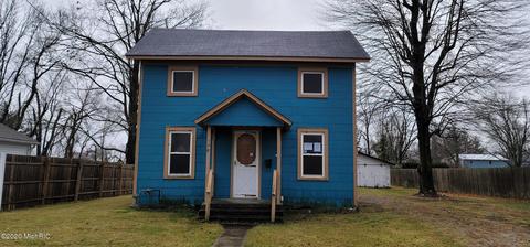 138 E Corey St, Bronson, MI 49028 photo 2
