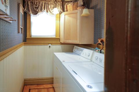524 N Marshall Ave, Marshall, MI 49068 photo 25
