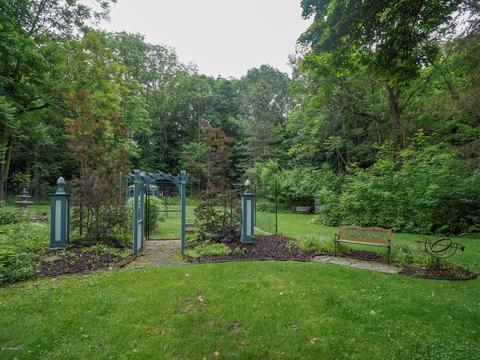 524 N Marshall Ave, Marshall, MI 49068 photo 57