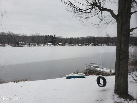 5134 E Loop Rd, Hesperia, MI 49421 photo 4
