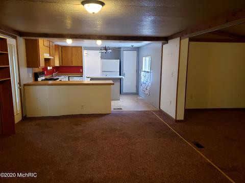 5134 E Loop Rd, Hesperia, MI 49421 photo 7