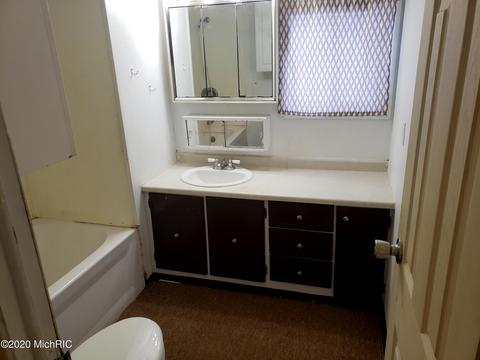 5134 E Loop Rd, Hesperia, MI 49421 photo 14
