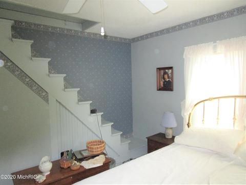 137 S Centennial, Coldwater, MI 49036 photo 20