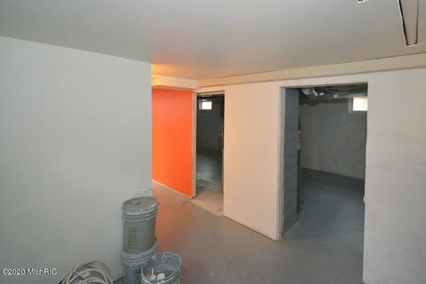 427 Keyes Dr, Parchment, MI 49004 photo 10