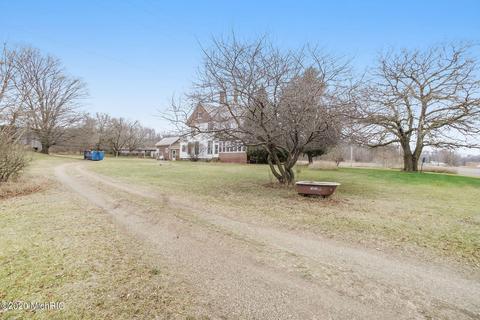 8335 Marsh Rd, Plainwell, MI 49080 photo 17