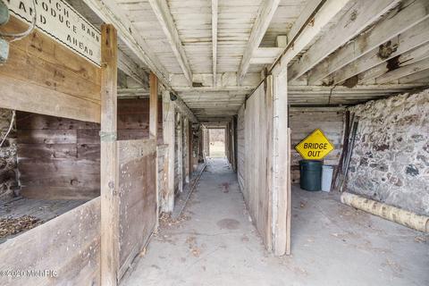 8335 Marsh Rd, Plainwell, MI 49080 photo 16