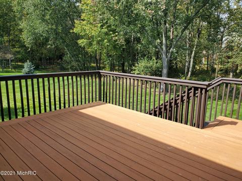 1440 Sanborn Dr, Dewitt, MI 48820 photo 4