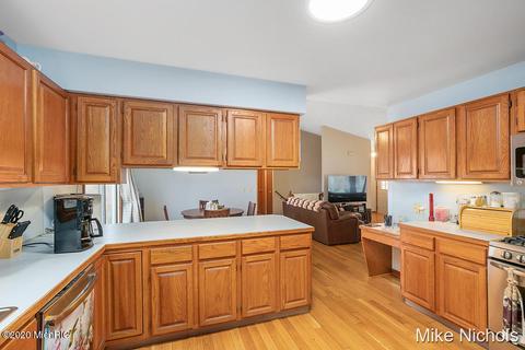 3700 Loftus Rd, Freeport, MI 49325 photo 12