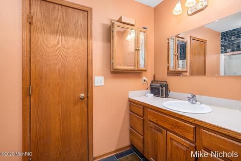 3700 Loftus Rd, Freeport, MI 49325 photo 15