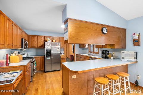3700 Loftus Rd, Freeport, MI 49325 photo 8