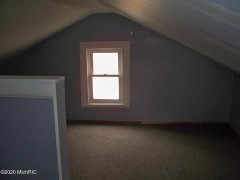 342 E Bridge St, Lyons, MI 48851 photo 12