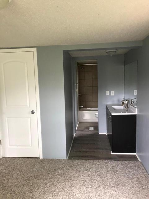 703 Warren St, Marshall, MI 49068 photo 6