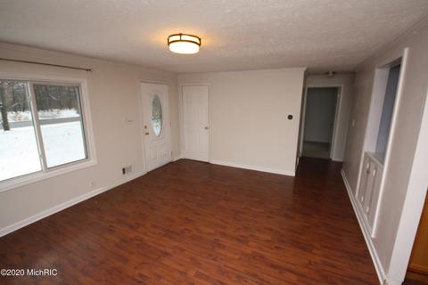 7836 N 40th St, Augusta, MI 49012 photo 5