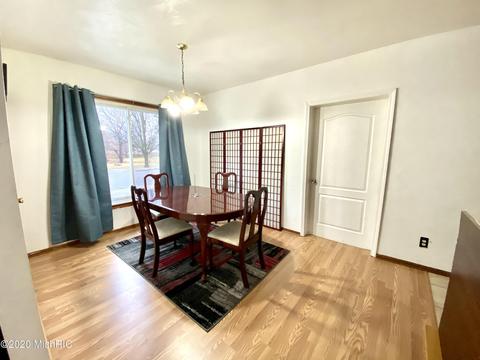 96 Daugherty St, Coldwater, MI 49036 photo 6