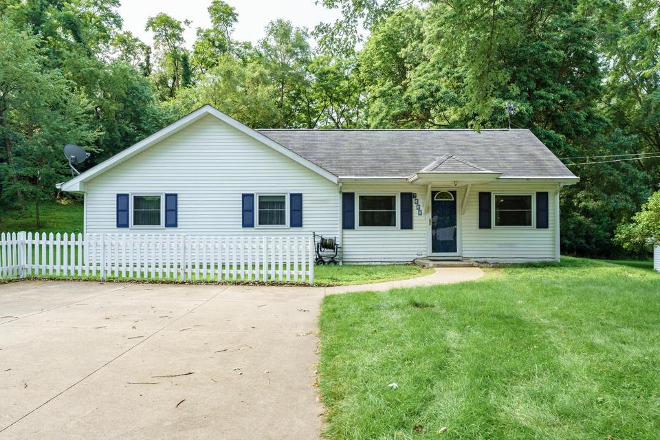 7000 E Dr N, Battle Creek, MI 49014 29 Photos MLS 202005902 Movoto