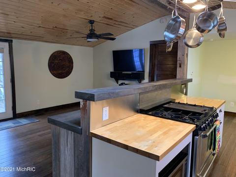 17231 Marcellus Rd, Three Rivers, MI 49093 photo 4