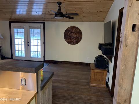 17231 Marcellus Rd, Three Rivers, MI 49093 photo 3