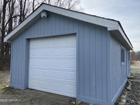 17231 Marcellus Rd, Three Rivers, MI 49093 photo 2