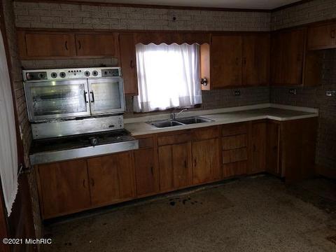 22320 E Mcgillen St, Mattawan, MI 49071 photo 8