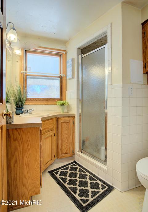 35 Taft St, Zeeland, MI 49464 photo 24