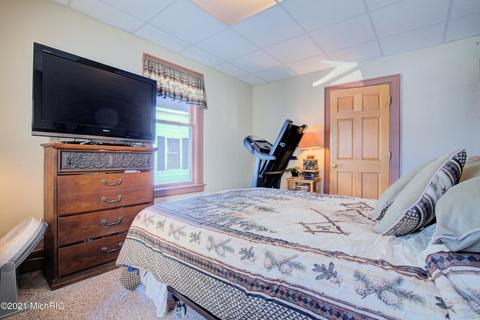 35 Taft St, Zeeland, MI 49464 photo 35