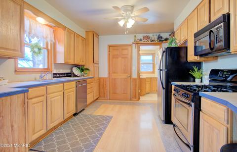 35 Taft St, Zeeland, MI 49464 photo 19