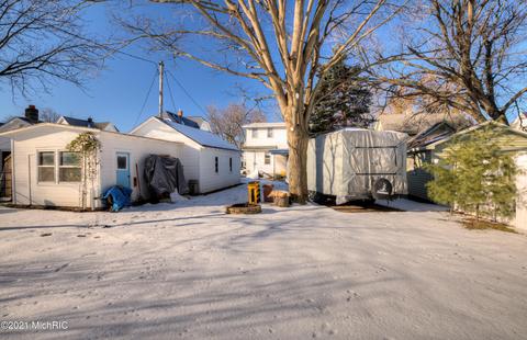 35 Taft St, Zeeland, MI 49464 photo 11