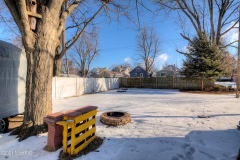 35 Taft St, Zeeland, MI 49464 photo 13