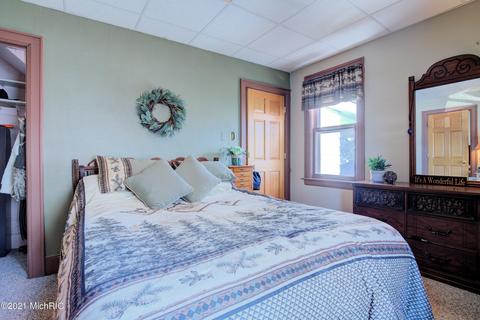 35 Taft St, Zeeland, MI 49464 photo 34