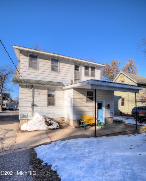 35 Taft St, Zeeland, MI 49464 photo 8