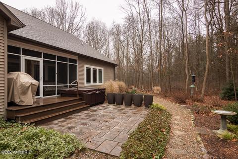 27765 60th Ave, Mattawan, MI 49071 photo 9