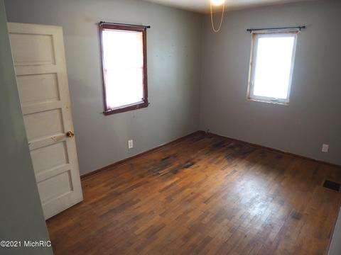 1508 142nd Ave, Dorr, MI 49323 photo 9