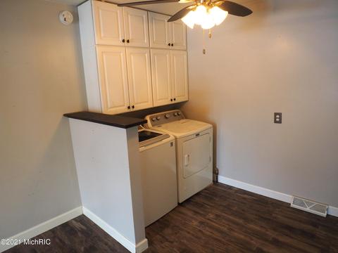 1508 142nd Ave, Dorr, MI 49323 photo 4
