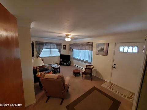 1007 State St, Adrian, MI 49221 photo 9