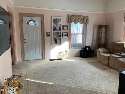 237 Winona St, Bronson, MI 49028 photo 6