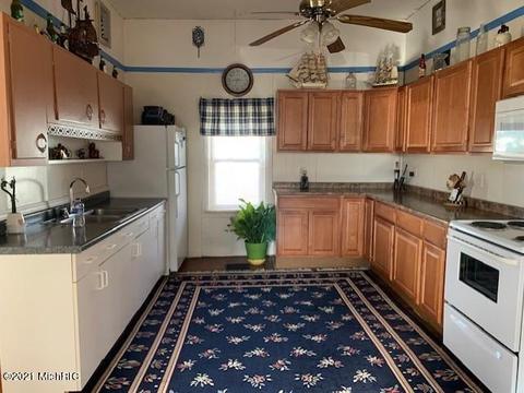 237 Winona St, Bronson, MI 49028 photo 4