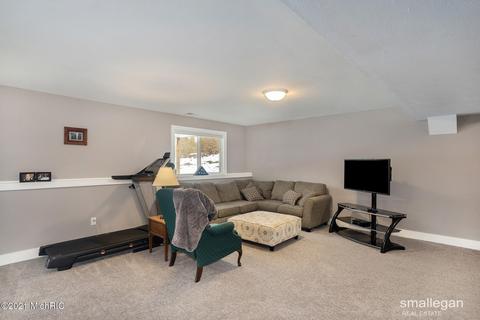 4519 Amazon Dr, Lowell, MI 49331 photo 18