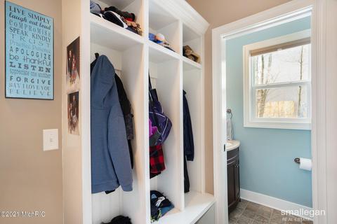 4519 Amazon Dr, Lowell, MI 49331 photo 10