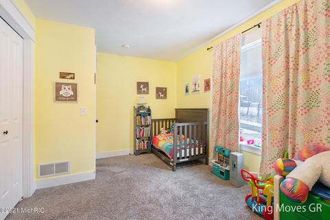 1010 Grindle Dr SE, Lowell, MI 49331 photo 16