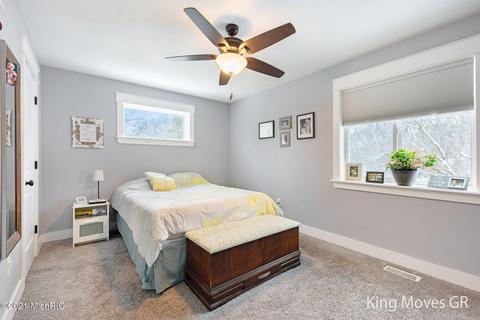 1010 Grindle Dr SE, Lowell, MI 49331 photo 14