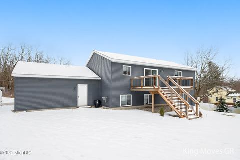 1010 Grindle Dr SE, Lowell, MI 49331 photo 27