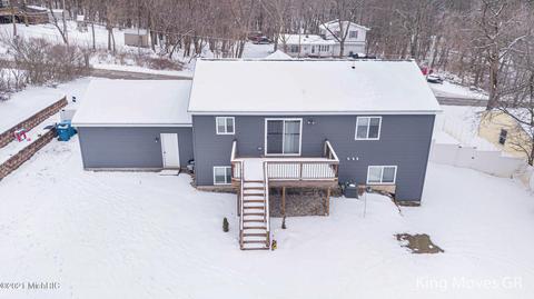 1010 Grindle Dr SE, Lowell, MI 49331 photo 31