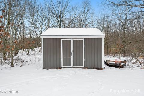 1010 Grindle Dr SE, Lowell, MI 49331 photo 29