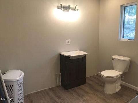 71 E 96th St, Newaygo, MI 49337 photo 14